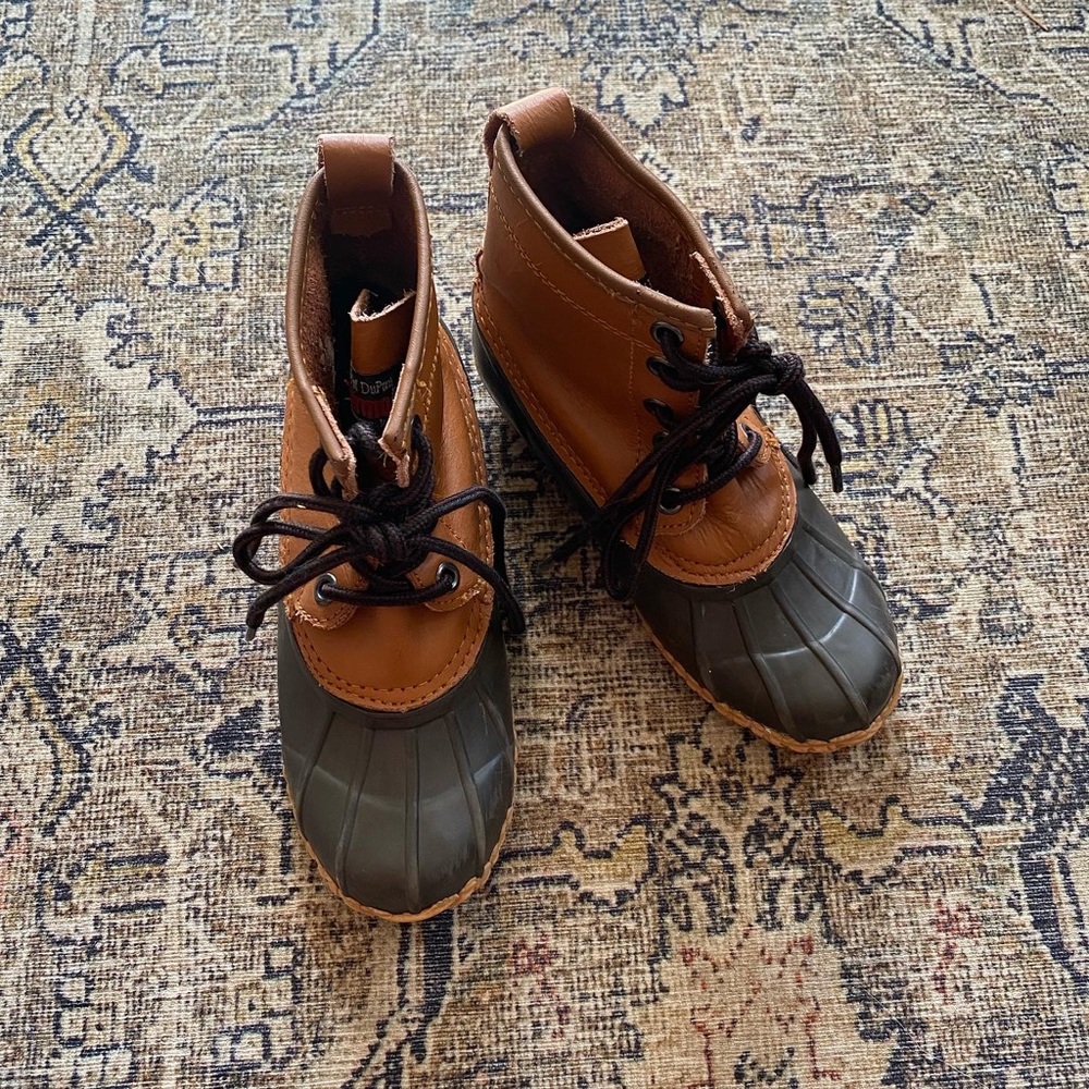 Girls snow boots